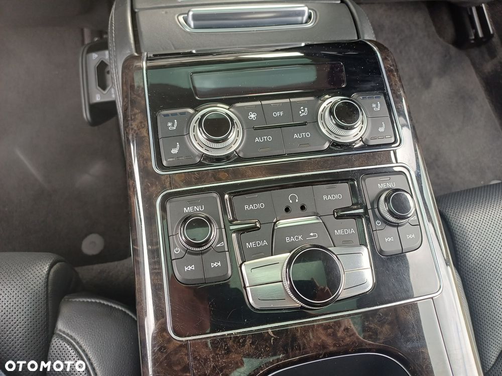 Audi A8 - 17