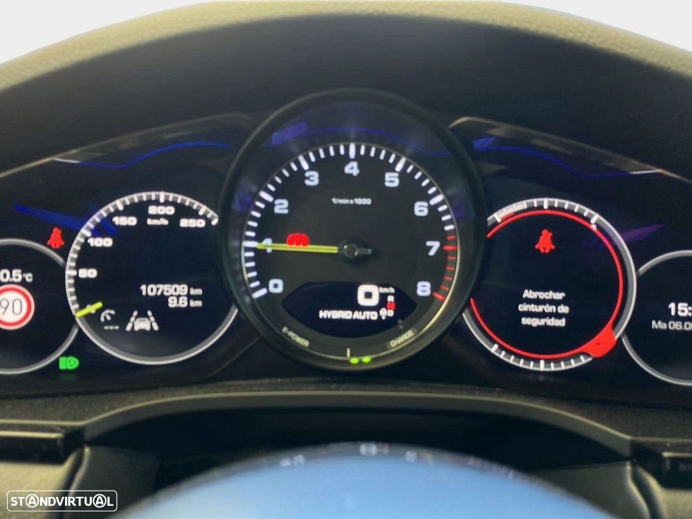 Porsche Cayenne E-Hybrid - 12