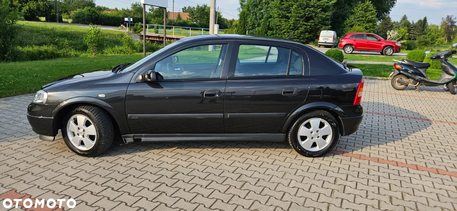 Opel Astra 1.6 Max - 10