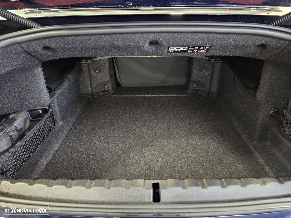 BMW M4 Competition M xDrive - 25