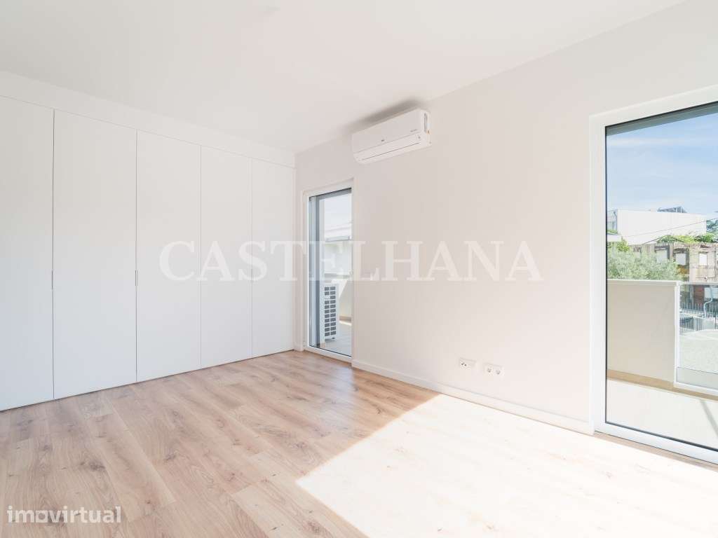 Apartamento T2 com varanda, em Ramalde - Grande imagem: 5/100