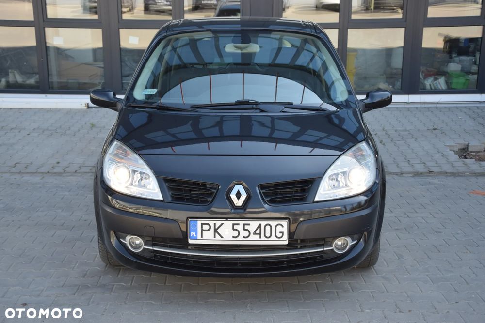 Renault Scenic 2.0 16V Confort Expression - 1
