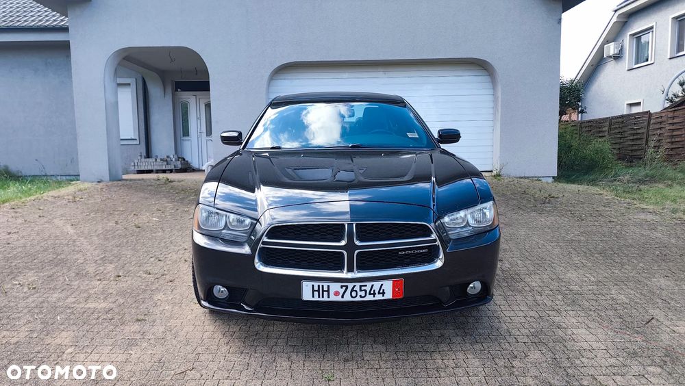 Dodge Charger 3.5 V6 SXT - 8