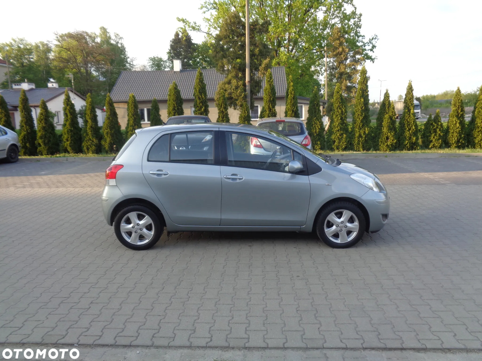 Toyota Yaris 1.33 Prestige - 24