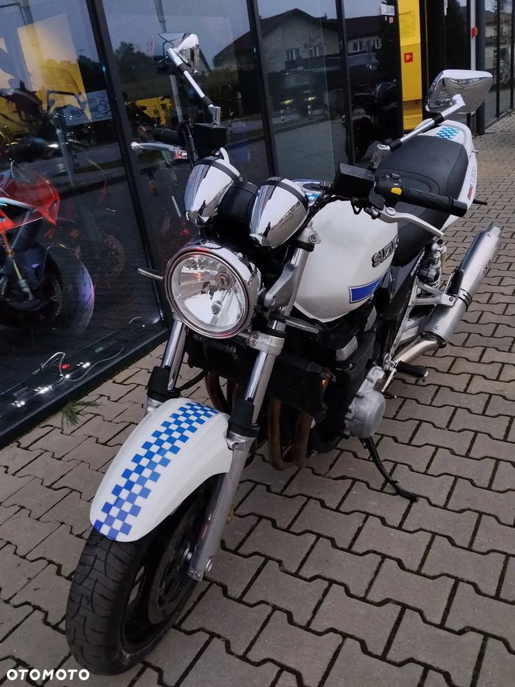 Suzuki GSX - 14
