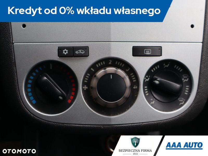 Opel Corsa - 13