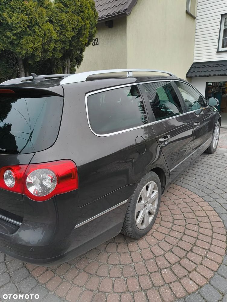 Volkswagen Passat - 19