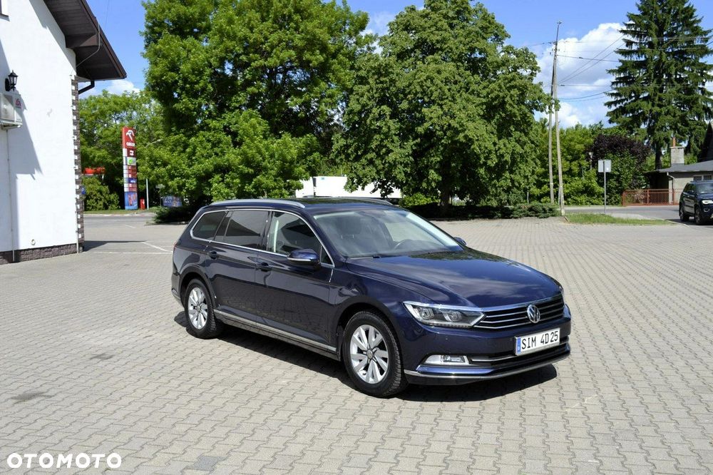 Volkswagen Passat - 9