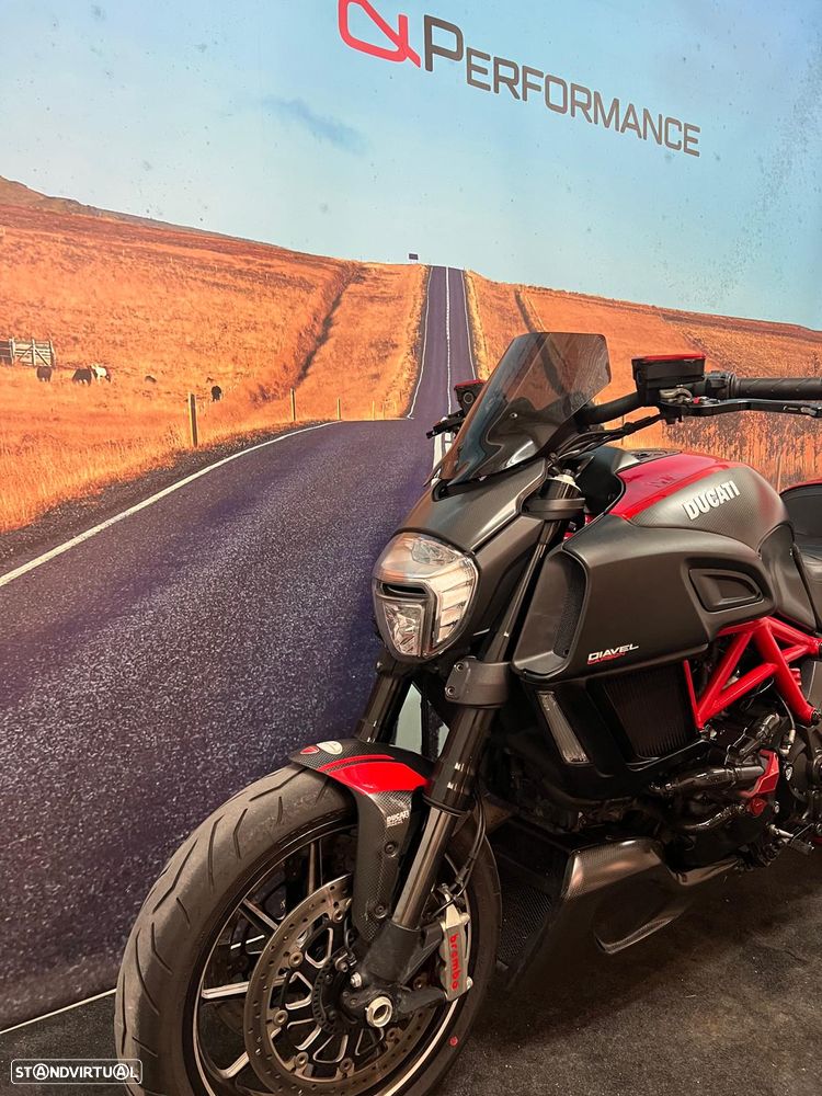 Ducati Diavel Carbon - 18