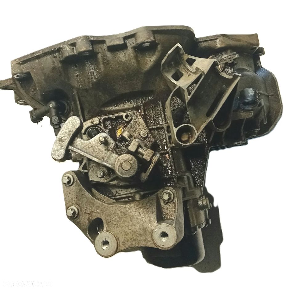 Skrzynia biegów opel corsa e 1.4 benzyna - 4