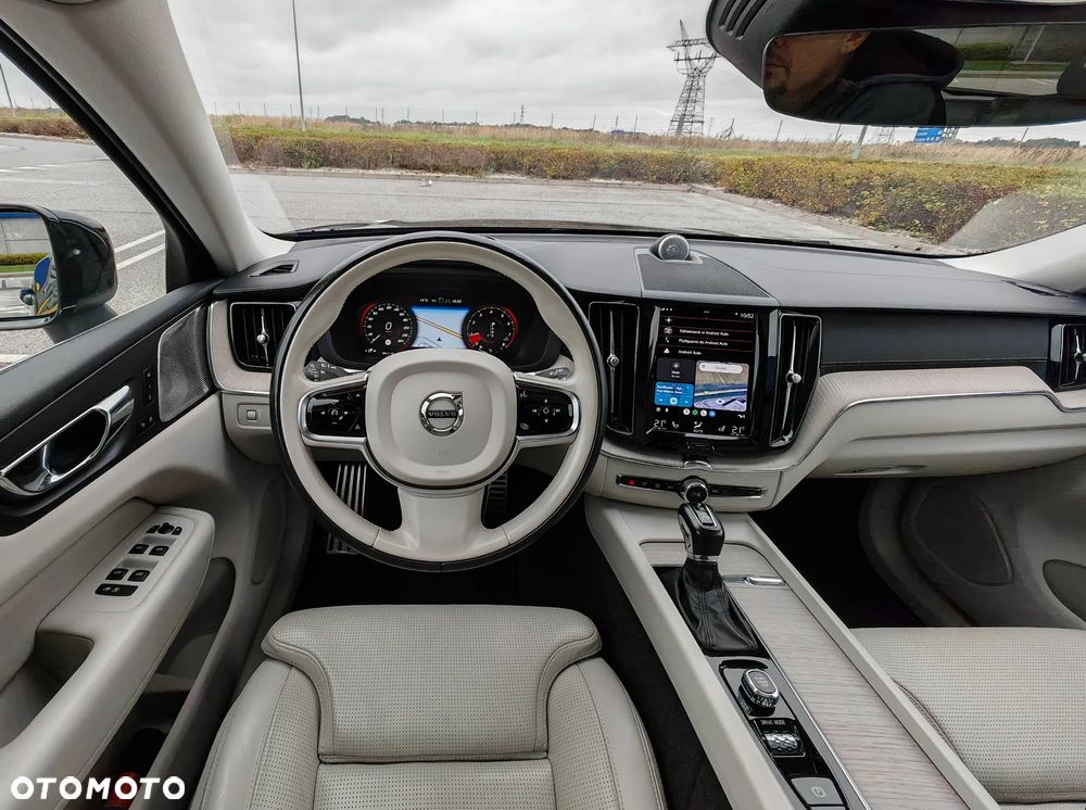 Volvo XC 60 T6 AWD Geartronic Inscription - 16