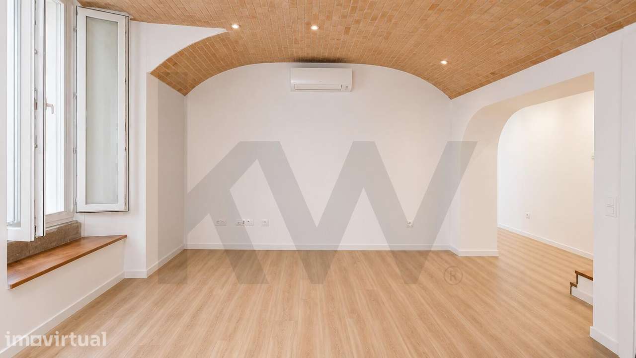 Charmoso Apartamento T1 com Entrada Independente - Grande imagem: 4/18