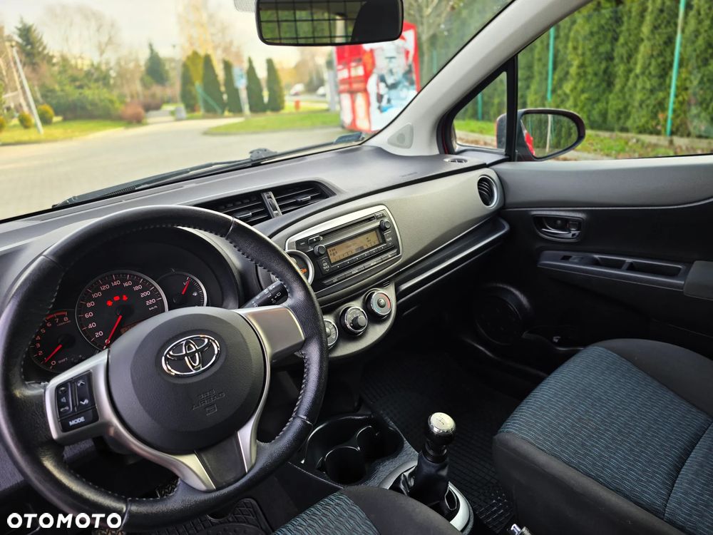 Toyota Yaris 1.0 Active - 17