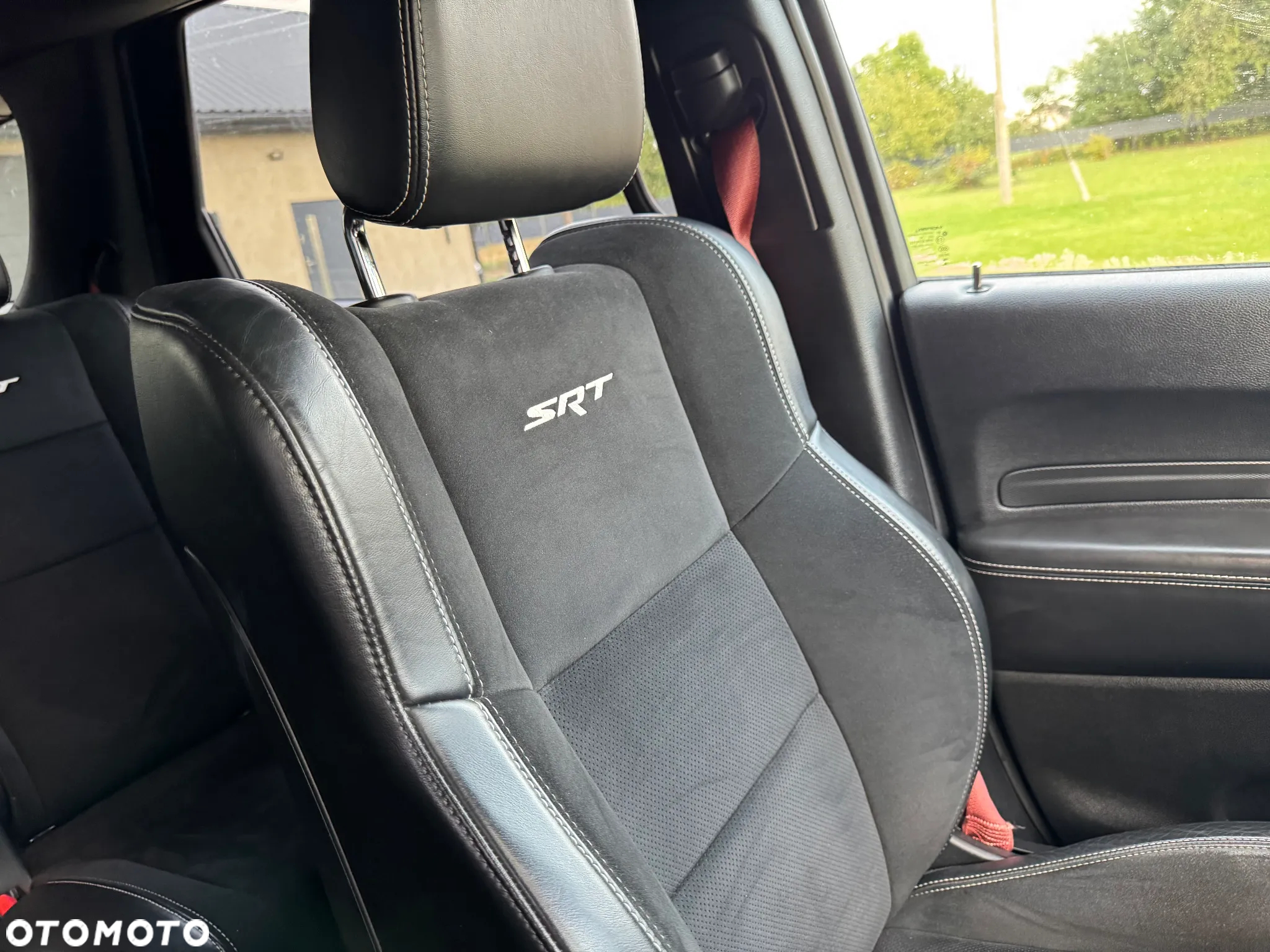 Dodge Durango 6.4 SRT - 16
