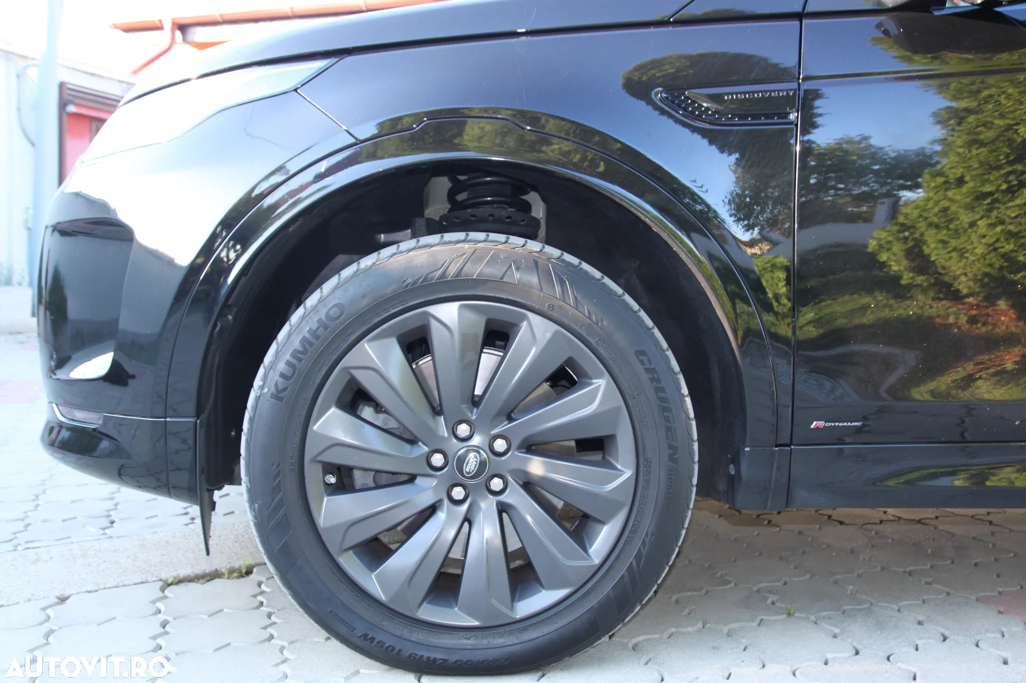 Land Rover Discovery Sport 2.0 D180 R-Dynamic MHEV SE - 21