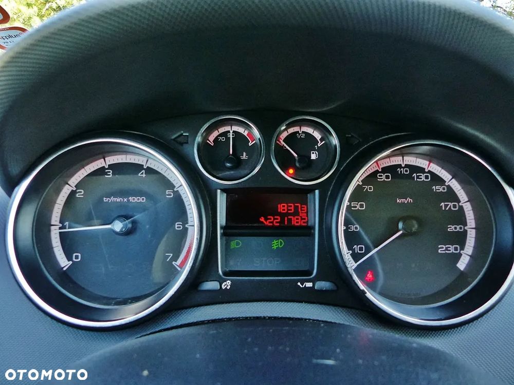 Peugeot 308 120 VTi Millesim 200 - 30