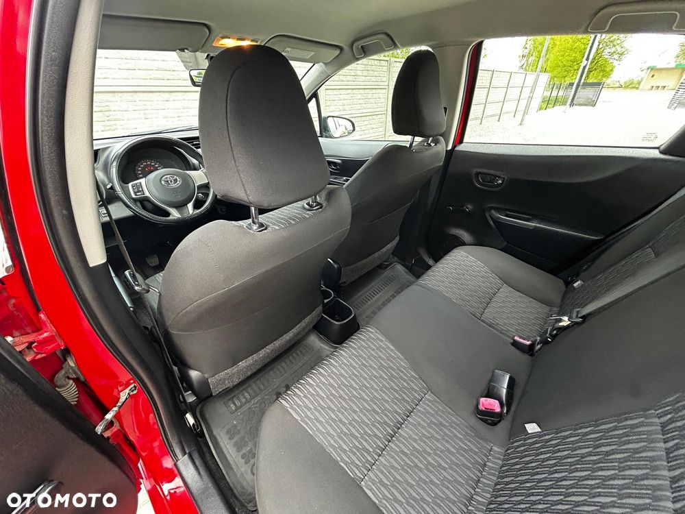 Toyota Yaris - 15