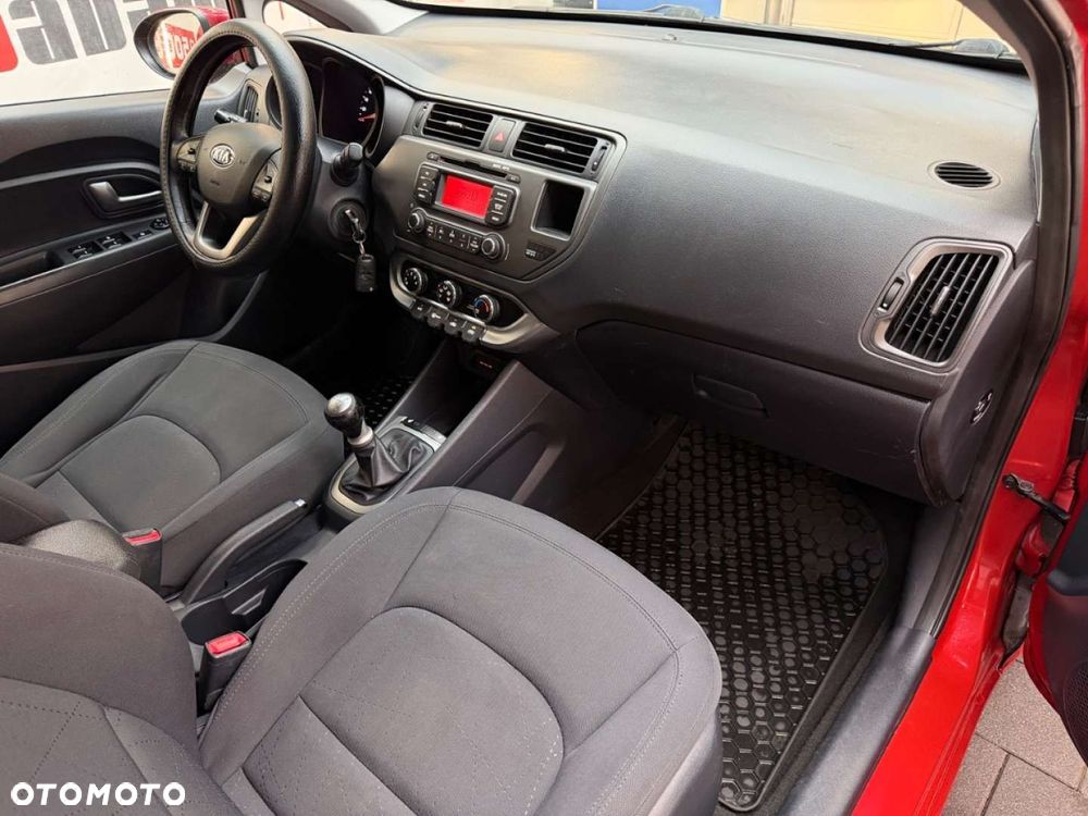 Kia Rio 1.2 Dream-Team Edition - 38
