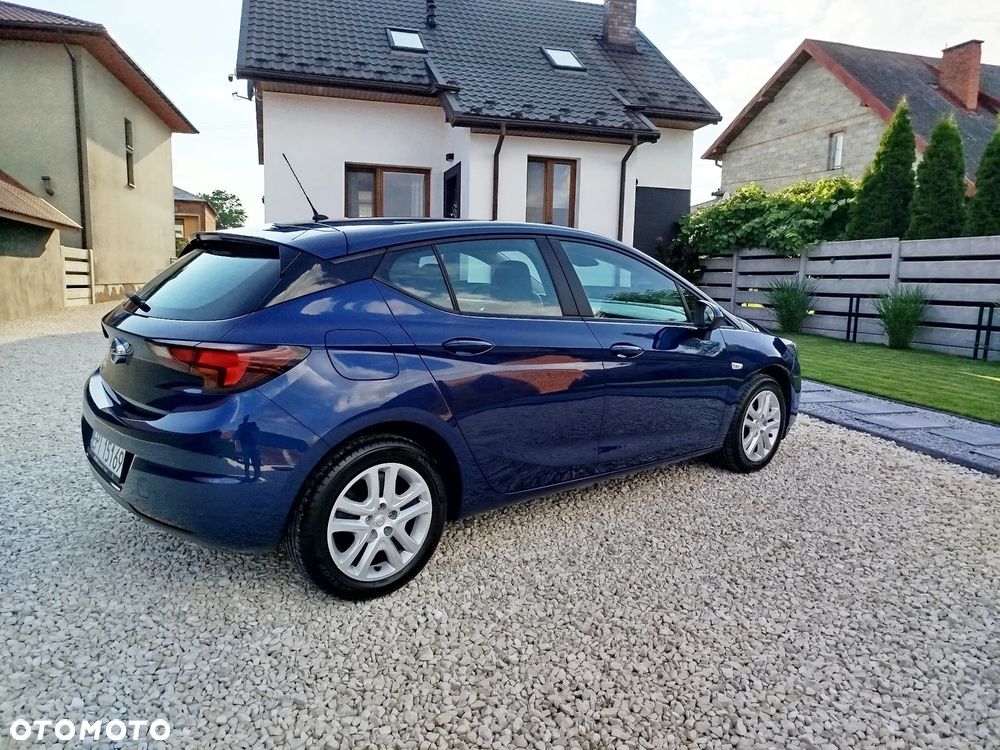Opel Astra 1.2 Turbo - 27