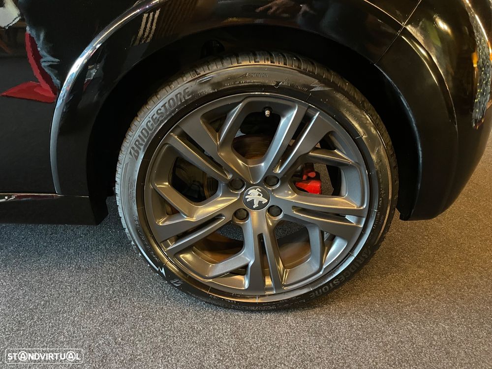 Peugeot 208 THP STOP & START GTi - 13