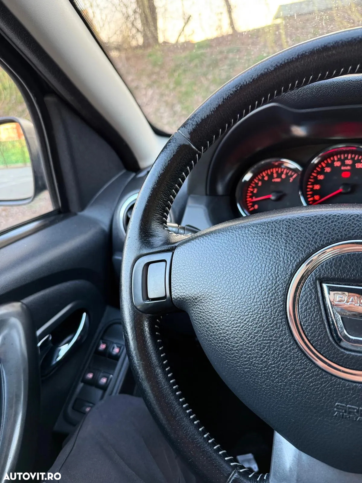 Dacia Duster 1.5 dCi 4x4 Laureate - 21