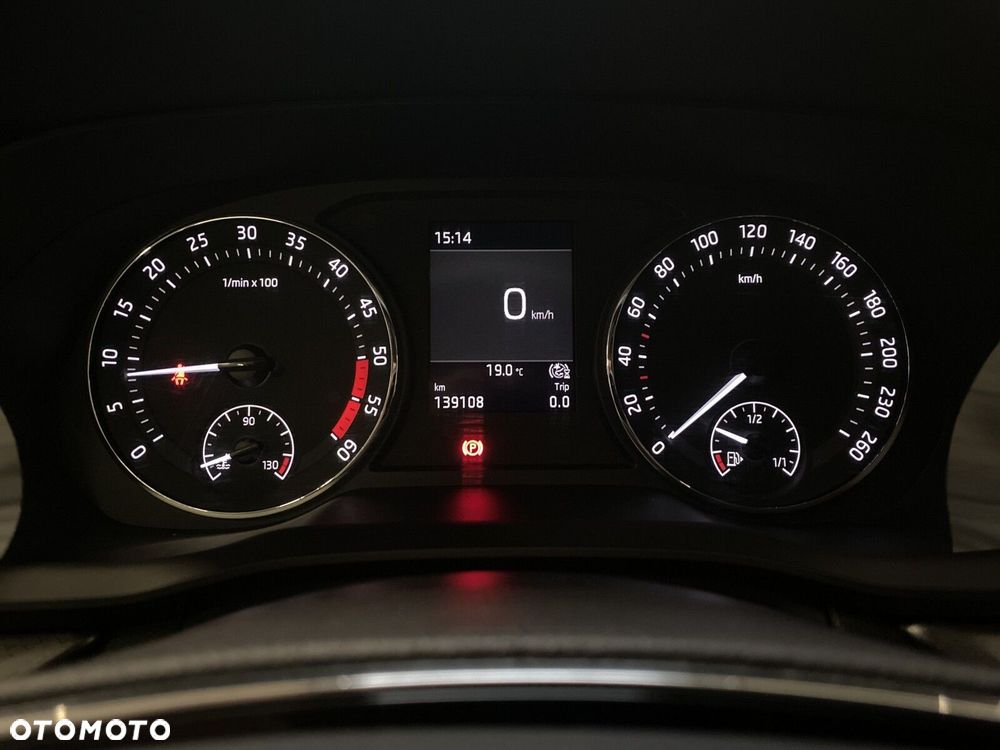 Skoda Octavia 2.0 TDI Ambition - 24