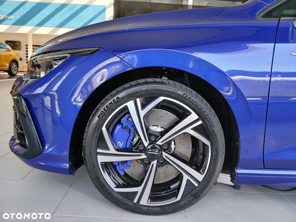 Volkswagen Golf 2.0 TSI 4Motion R DSG - 20