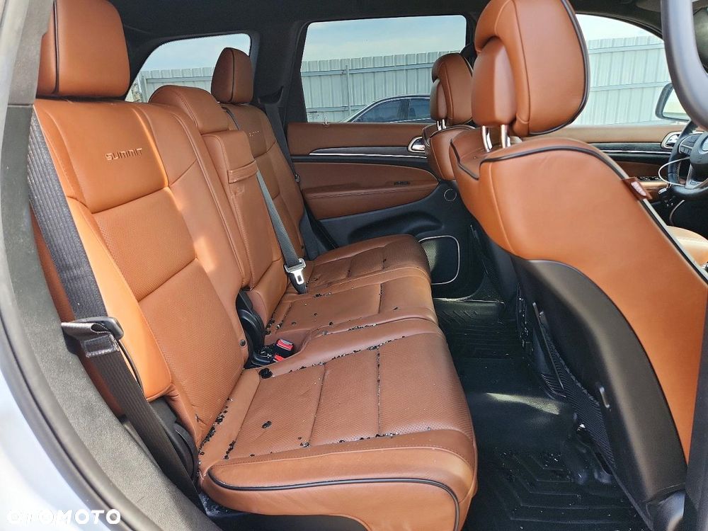 Jeep Grand Cherokee 5.7 V8 HEMI Summit - 11
