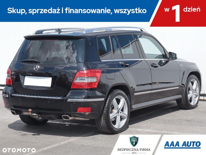 Mercedes-Benz GLK - 7