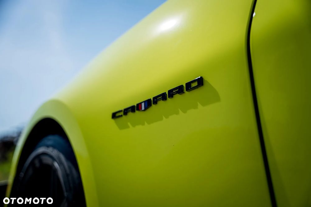 Chevrolet Camaro - 11