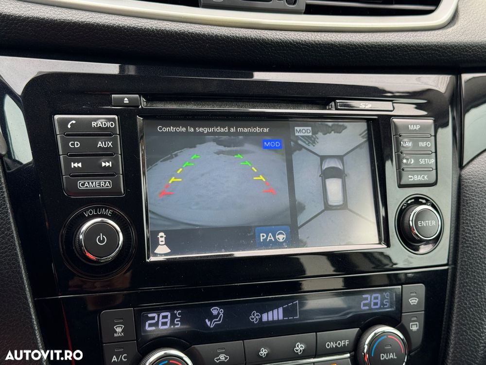 Nissan Qashqai 1.6 DCI Start/Stop Tekna - 27