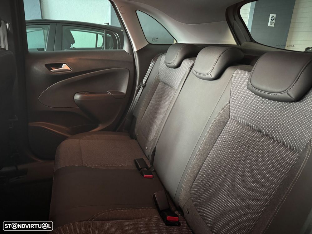 Opel Crossland X - 17