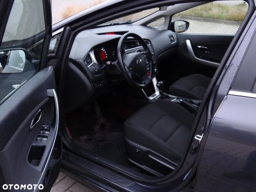 Kia Ceed 1.6 CRDi L Business Line DCT - 8