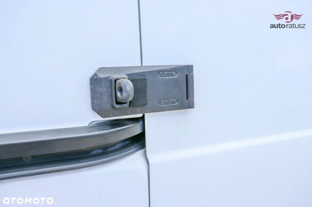 Peugeot Partner - 11