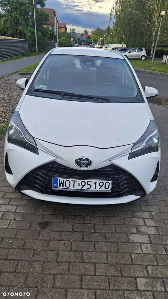 Toyota Yaris 1.5 Premium - 3
