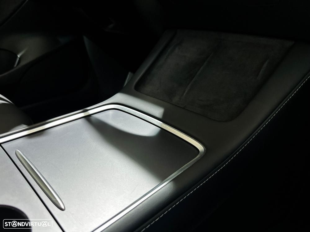 Tesla Model 3 Standard Range Plus RWD - 40