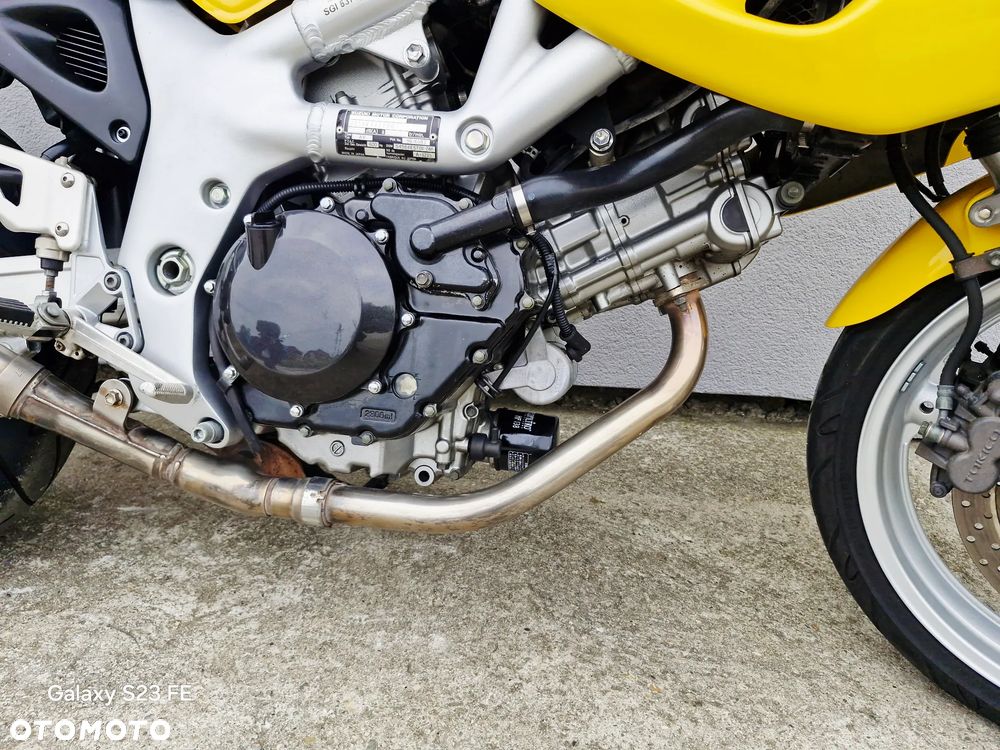 Suzuki SV - 12
