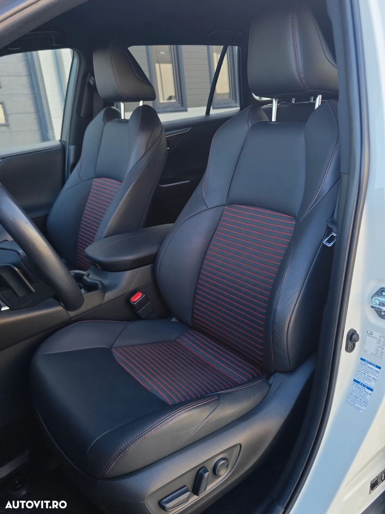 Toyota RAV4 2.5 PHEV VVT-iE 4x4 Style Bi-Tone - 9