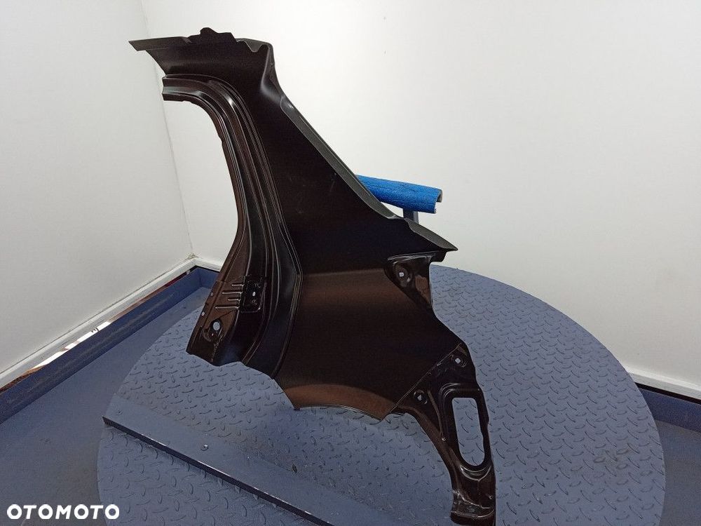 YARIS III 5D POSZYCIE BŁOTNIKA ĆWIARTKA TYŁ PRAWA - 6