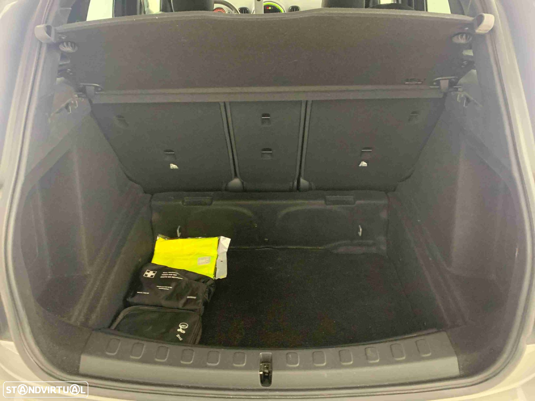 MINI Countryman One D - 14