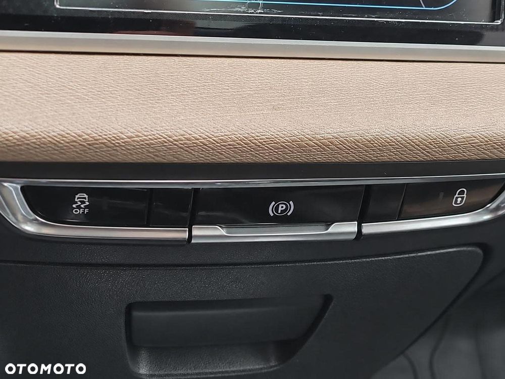 Citroën C4 Grand Picasso e-HDi 115 Exclusive - 26