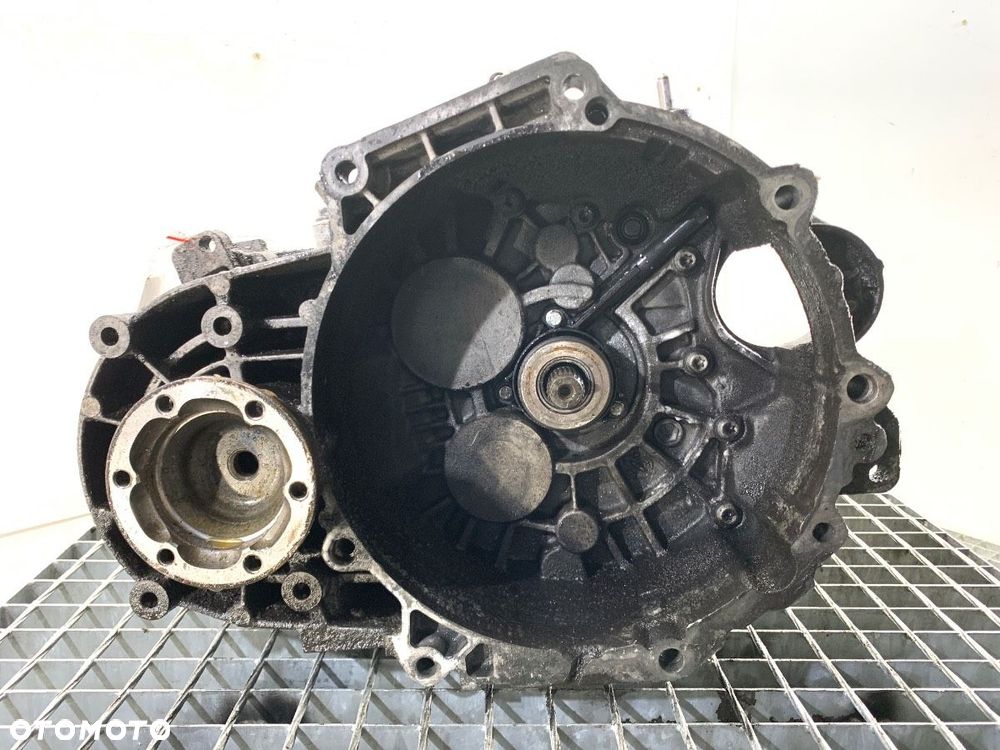 SKRZYNIA BIEGÓW  VW GOLF V (1K1) 2003 - 2010 2.0 TDI 103 kW [140 KM] olej napędowy 2004 - 2008 HDV - 1