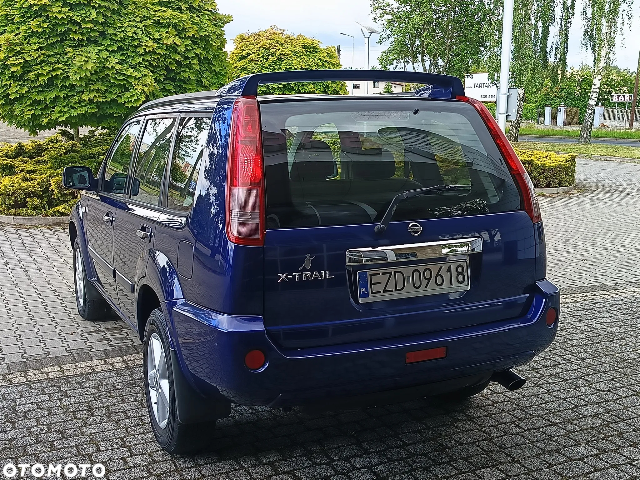 Nissan X-Trail 2.0 4x4 XE - 10