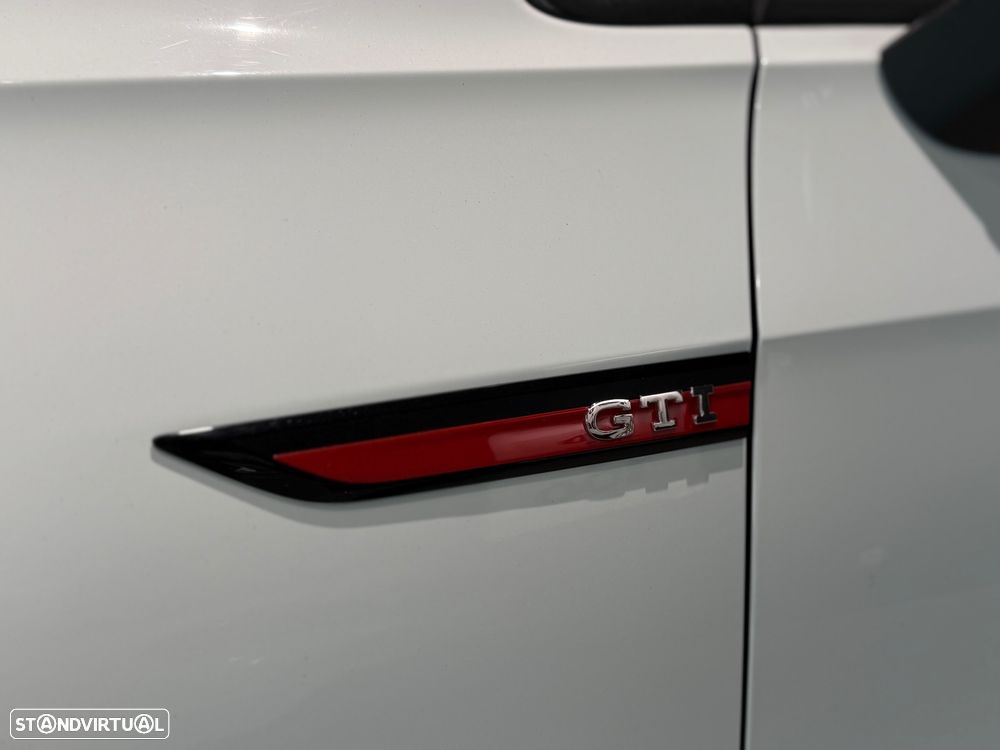 VW Golf 2.0 TSI GTI Clubsport DSG - 9