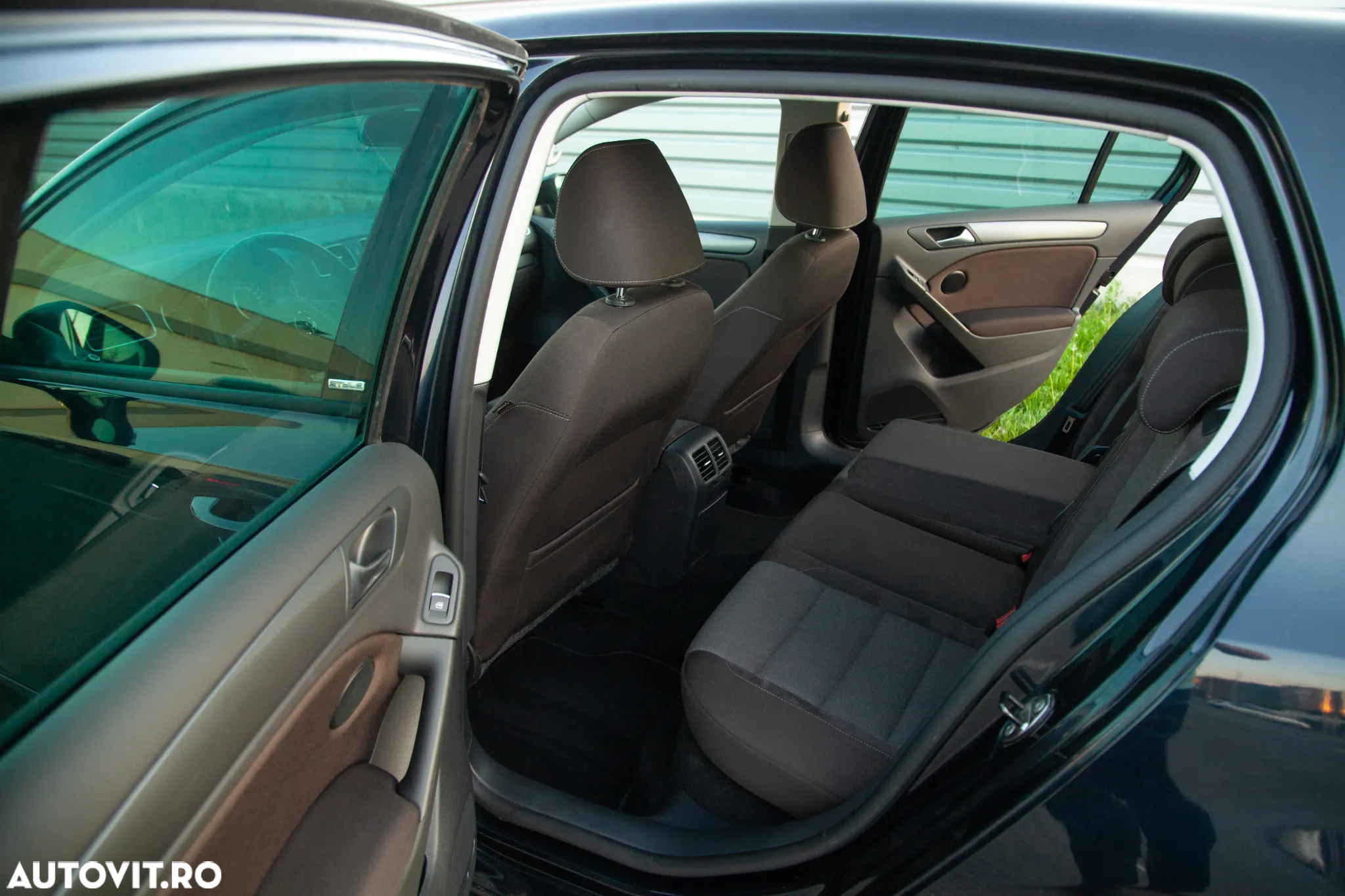 Volkswagen Golf 2.0 TDI DPF Style - 18