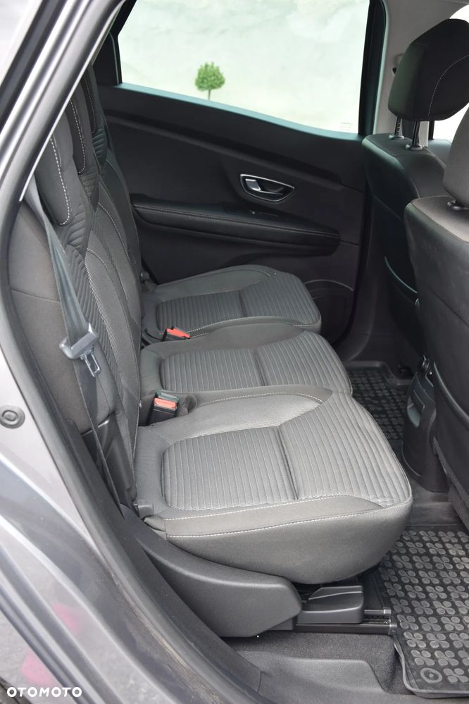 Renault Scenic - 10