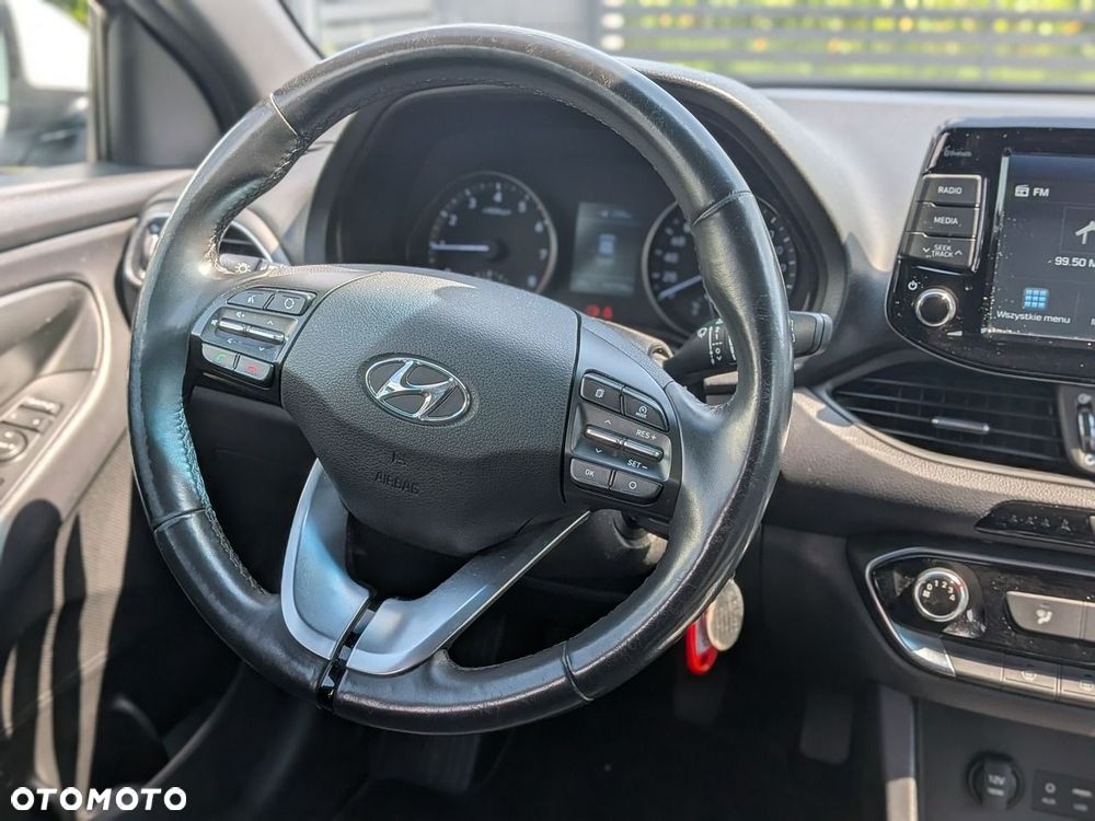 Hyundai i30 - 18