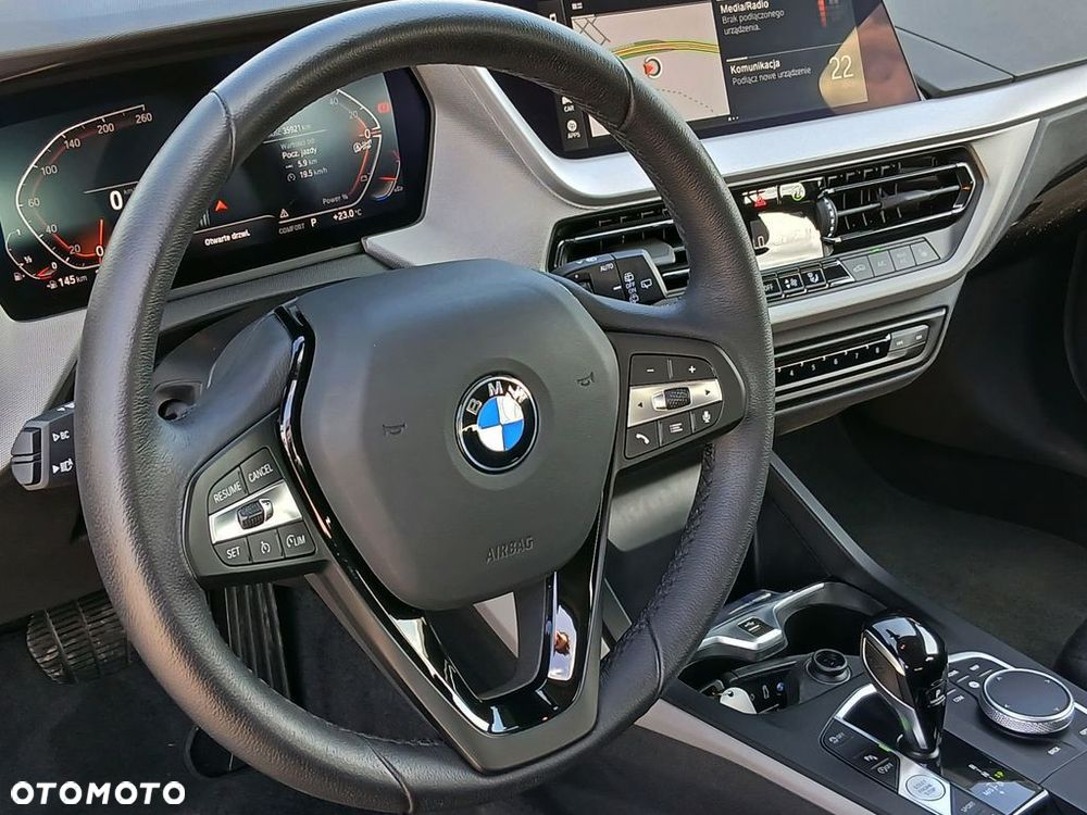 BMW Seria 1 - 18