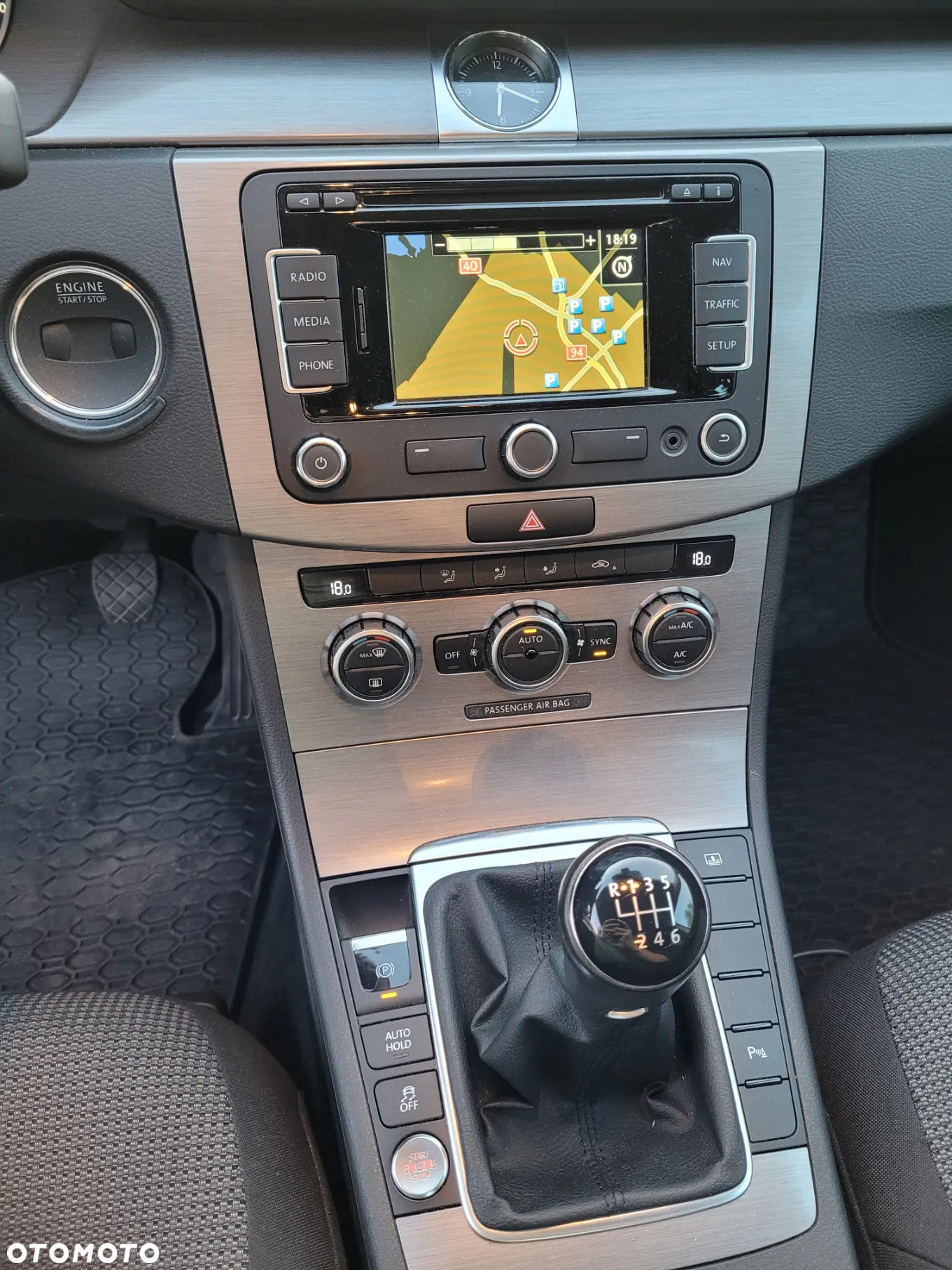 Volkswagen Passat 1.4 TSI Comfortline - 8