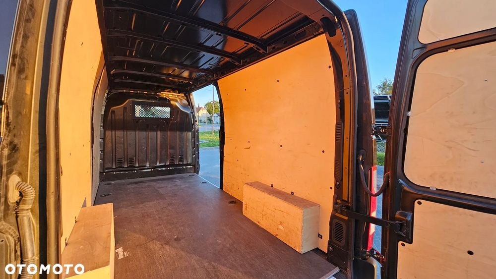 Renault Master - 18